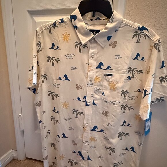 NWT O'NEILL "Oasis Eco S/S Surf/Aloha Camp Shirt Mens Size L - Picture 1 of 1